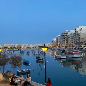https://top-notch-apartment-with-sea-view-bbq-and-jacuzzi.qawrahotelsmalta.org