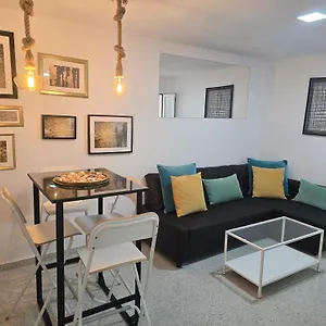https://apartamento-con-encanto-y-ubicacin-perfecta.es-andalucia.com